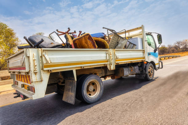 Best Yard Cleanup Services  in Indianola, WA